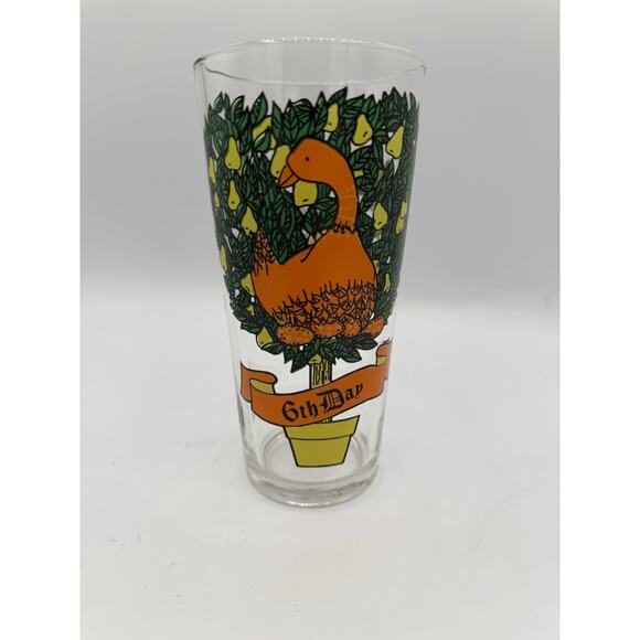 Vintage 12 oz Brockway 12 Days Of Christmas Glass 6th Day 6 Geese a Laying - Picture 1 of 7